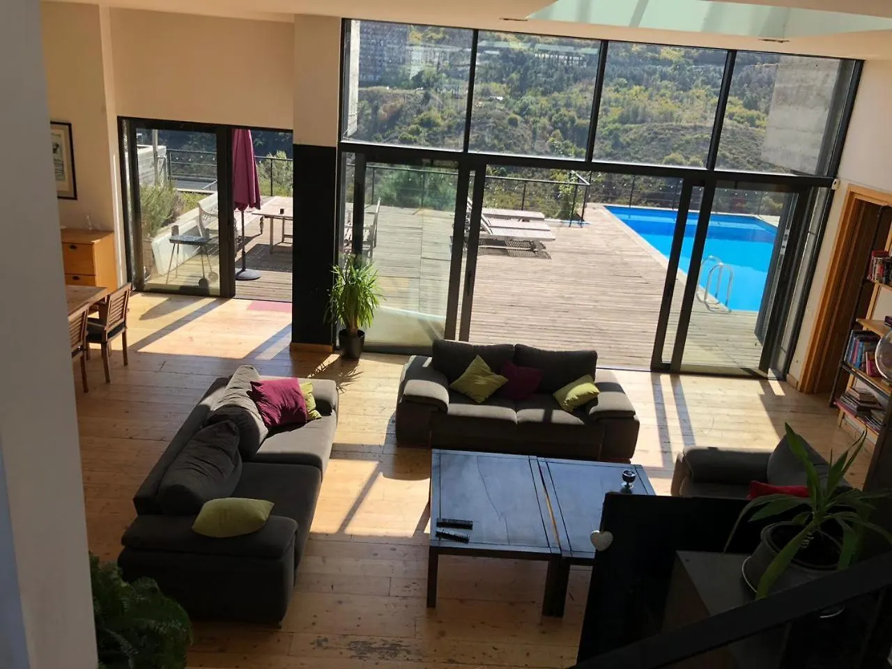 Sunny House With Swimming Pool Villa Tiflis